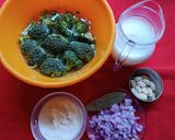 A picture of step 1 of Almond Broccoli Fresh Cream Soup.
