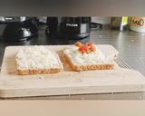 A picture of step 3 of Tomato and Spinach Toast.