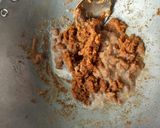 A picture of step 3 of Watermelon ka halwa.