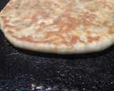 A picture of step 4 of Chicken qeema wala naan.