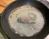 Une image de l'étape 7 de Duo de champignons sautés ail rose et coriandre.