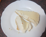 Foto del paso 6 de la receta: Falsa tarta de panacota de turrón con base de polvorón