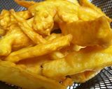 صورة لخطوة 3 من وصفة اصابع بطاطس بخليط دقيق الحمص (الباكورة _ المقلية) 🥔