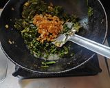 A picture of step 3 of Moringo leaves bhaji.