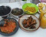 Foto langkah ke 11 dari resep Bebek Ungkep Bumbu Hitam.
