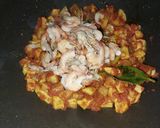 Foto langkah ke 4 dari resep Sambalado Kentang & Udang.