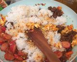 Foto langkah ke 5 dari resep Nasi goreng rendang.
