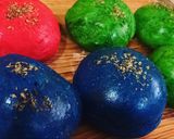 Foto del paso 5 de la receta Pan amasado con orégano 🌿 de colores