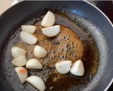 Foto del paso 5 de la receta: Solomillo de cerdo con romero y manzanas