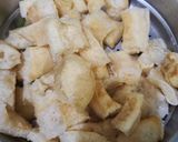 Foto langkah ke 1 dari resep Krecek Tahu Telur.