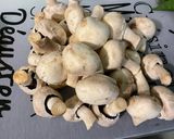 Une image de l'étape 1 de Duo de champignons sautés ail rose et coriandre.