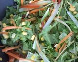 Foto langkah ke 1 dari resep Salad Sayur Simpel.