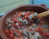 Foto del paso 2 de la receta: Pierna de cerdo a la mexicana con pulque y epazote las Correa