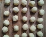 Foto langkah ke 1 dari resep Bolen Lilit (Non korsvet).
