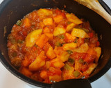 Foto del paso 4 de la receta: Pulpo guisado con patatas y calabaza