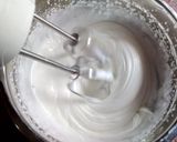A picture of step 2 of Mango Mousse.