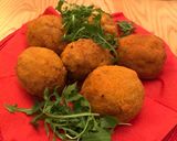 A picture of step 16 of Easy Scotch Eggs.