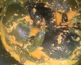 Foto langkah ke 3 dari resep Kepiting saus telur asin.