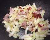 A picture of step 4 of Mushroom pasta.