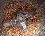A picture of step 1 of Dryfruits fig milkshake.