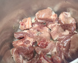 Foto del paso 1 de la receta: Costillas de cerdo con coca