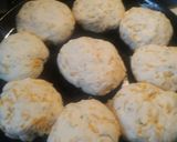 A picture of step 4 of Cheddar cheese Biscuits with Bacon.