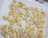 A picture of step 2 of How to Blanch Almonds.