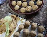 Foto langkah ke 8 dari resep Bitterballen Tempe dan Kentang.