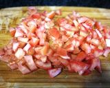 Foto del paso 4 de la receta: Guiso de habas con pollo y alcachofas al las hierbas aromáticas