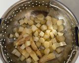 Une image de l'étape 2 de Risotto aux asperges & lardon fumé au parmesan.