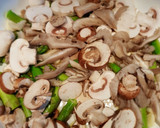 Foto del paso 3 de la receta: Anguriñas mar e monte