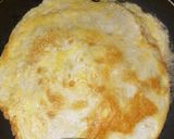 A picture of step 1 of Fried eggs.