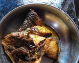 A picture of step 1 of Sorshe Ilish.