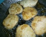 A picture of step 7 of Lemon mandazi.