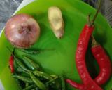 Gambar langkah 1 resipi Retak seribu masak pedas.
