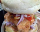 A picture of step 3 of Double patti burger.