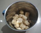 A picture of step 2 of Banana Ice-cream.