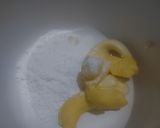 Foto langkah ke 1 dari resep Salted Egg Yolk Cookies.