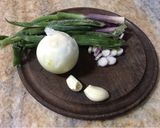 Foto del paso 1 de la receta: Canastitas de verdeo, queso y huevo