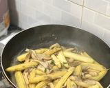Hình bước làm 4 của món Bắp Non Xào Nấm Bào Ngư Chay