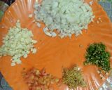 A picture of step 3 of Chana Daal Lauki.