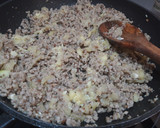 Foto del paso 4 de la receta: Calabacín relleno de pavo y salsa de piquillos