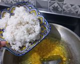 Foto langkah ke 6 dari resep Nasi Goreng Kunyit Teri Nasi.