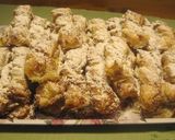 Mogyorós csavart. Levelestésztábol recept fázis 3 fotója