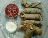 A picture of step 4 of Chicken Bihari paratha rolls😋🌯.