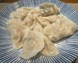 A picture of step 5 of Pork and Daikon Dumplings.
