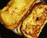 Foto langkah ke 4 dari resep French Toast.