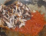 Foto langkah ke 4 dari resep Ikan tongkol pindang suwir.