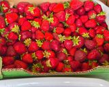Bazsalikomos-rebarbarás szamócalekvár recept fázis 1 fotója