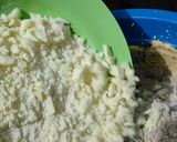 Foto langkah ke 3 dari resep White Chunks Choco Butter Cookies.